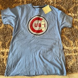 Chicago Cubs t shirt. NWT